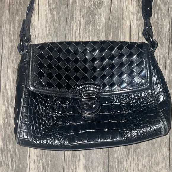 BRAHMIN Black Croc Embossed / Woven Leather Shoulder Bag